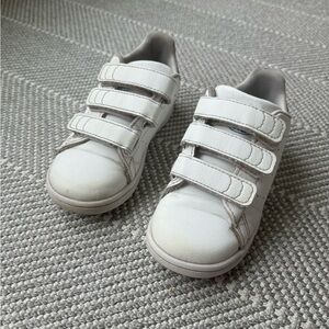 Adidas Stan Smith Velcro Sneakers in Toddler size 10